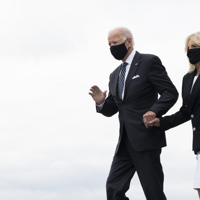 Novi prvi par Amerike, Joe i Jill Biden, ubire mnoge simpatije. Priča o Majoru dodatak je tomu