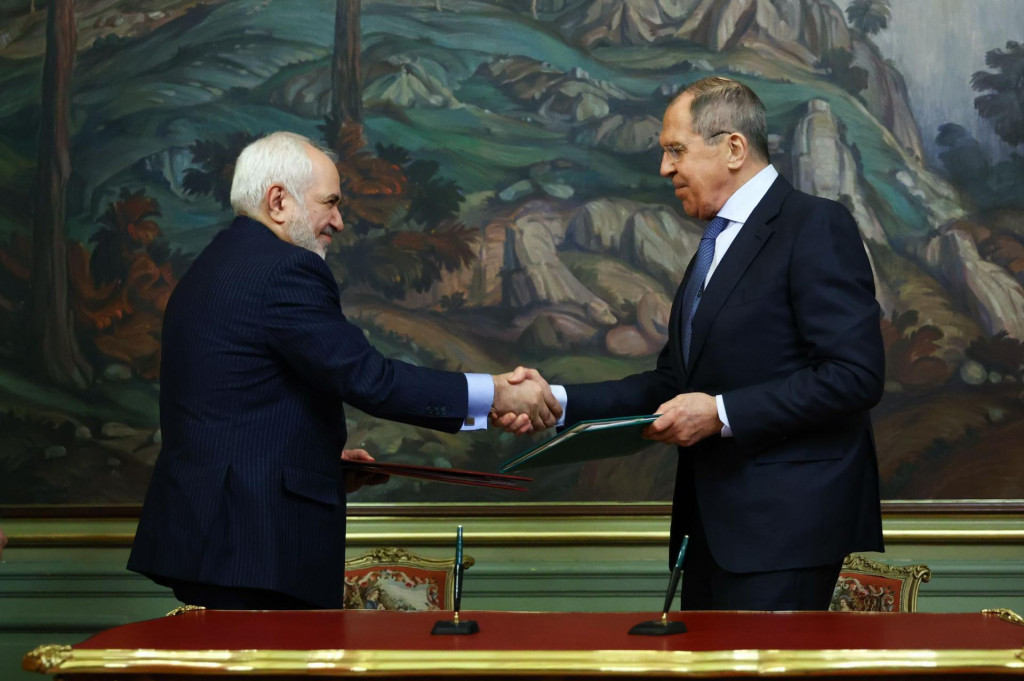 Ruski šef diplomacije Sergej Lavrov s iranskim ministrom vanjskih poslova, Mohamadom Džavad Zarifom