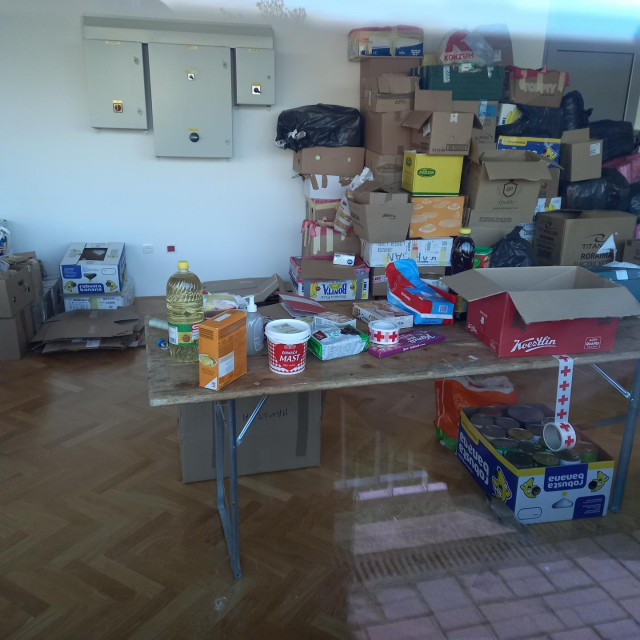 Nekome su se omilile napolitanke, pakiranje je otvoreno