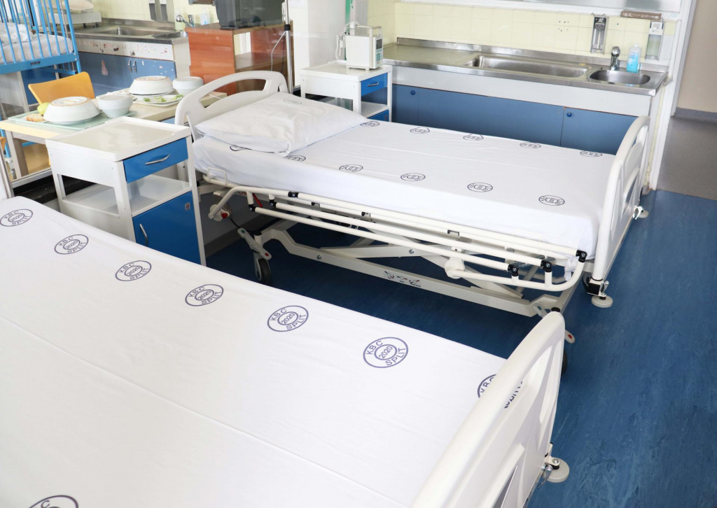 Kupnjom posebno označenih proizvoda KBC Split je nabavio 10 velikih kreveta