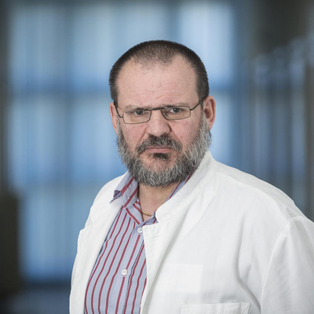 Dr. Tomislav Franić, psihijatar u KBC-u Split.&lt;br /&gt;
 