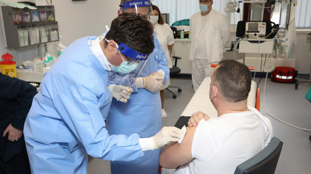 Prvo cijepljenje protiv virusa Covid19 obavljeno Općoj bolnici Dubrovnik 28. prosinca prošle godine