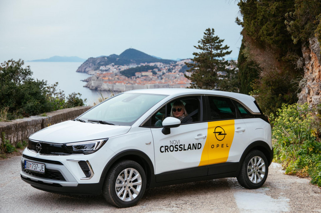 Opel Crossland vozila je Ivana Androić