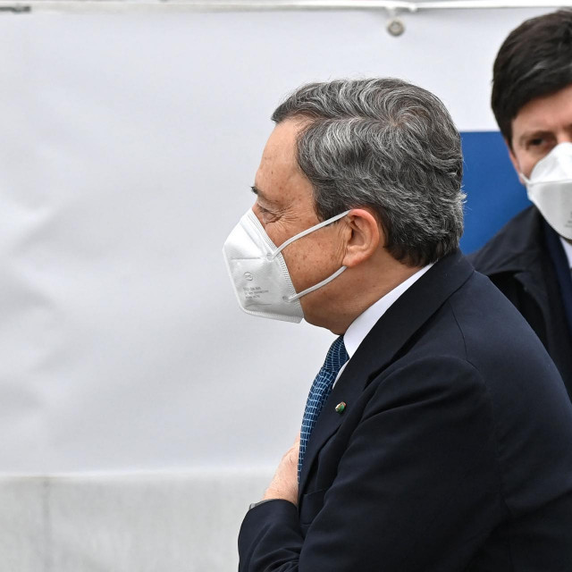Premijer Mario Draghi i ministar zdravstva Roberto Speranza