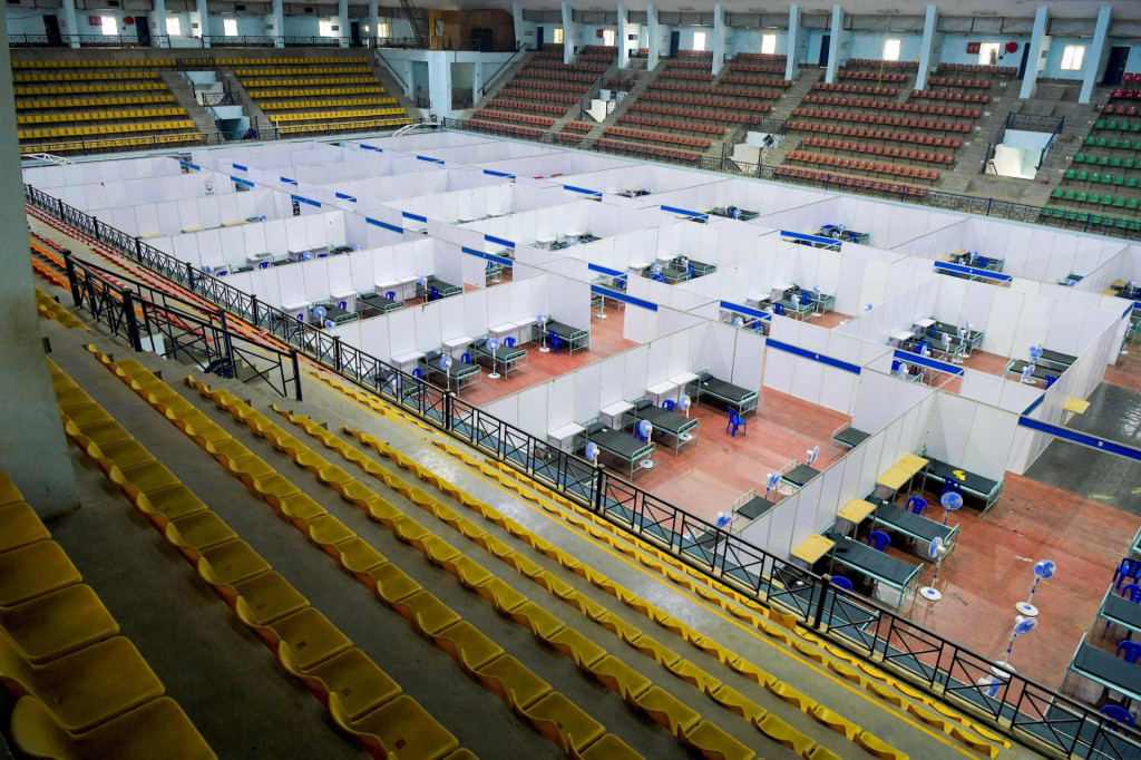 Sportska dvorana Koramangala u Bangaloreu pretvorena je u karantenu za oboljele od COVID-a