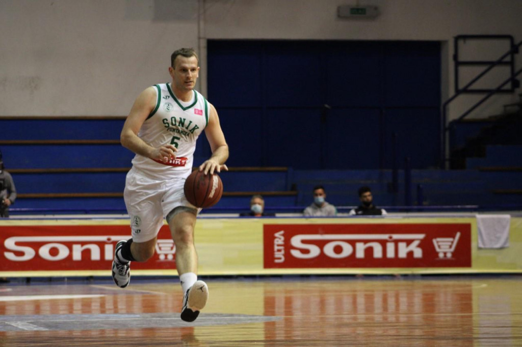 Jakov Vladović u igri, foto Sonik Puntamika
