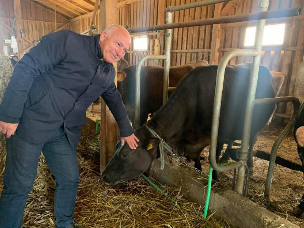 Župan Goran Pauk u posjeti uspješnim poljoprivrednicima s drniškog područja