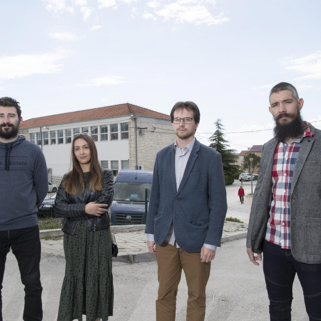 Blaž Seva, Marina Madir, Luka Jadrić, kandidat za načelnika i Ante Baranda, traže izmještanje izbornih mjesta iz zgrade Općine 