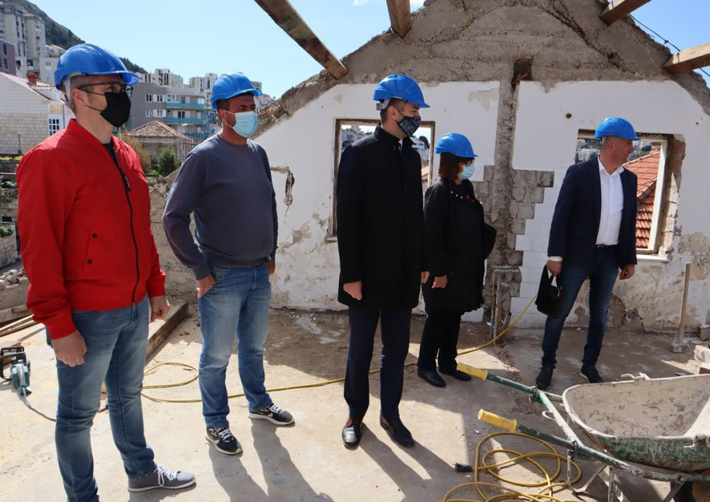 Nakon 51 godinu u Gružu će se urediti prvi novi dom umirovljenika u Dubrovniku. Investicija je vrijedna oko 13,5 milijuna kuna.