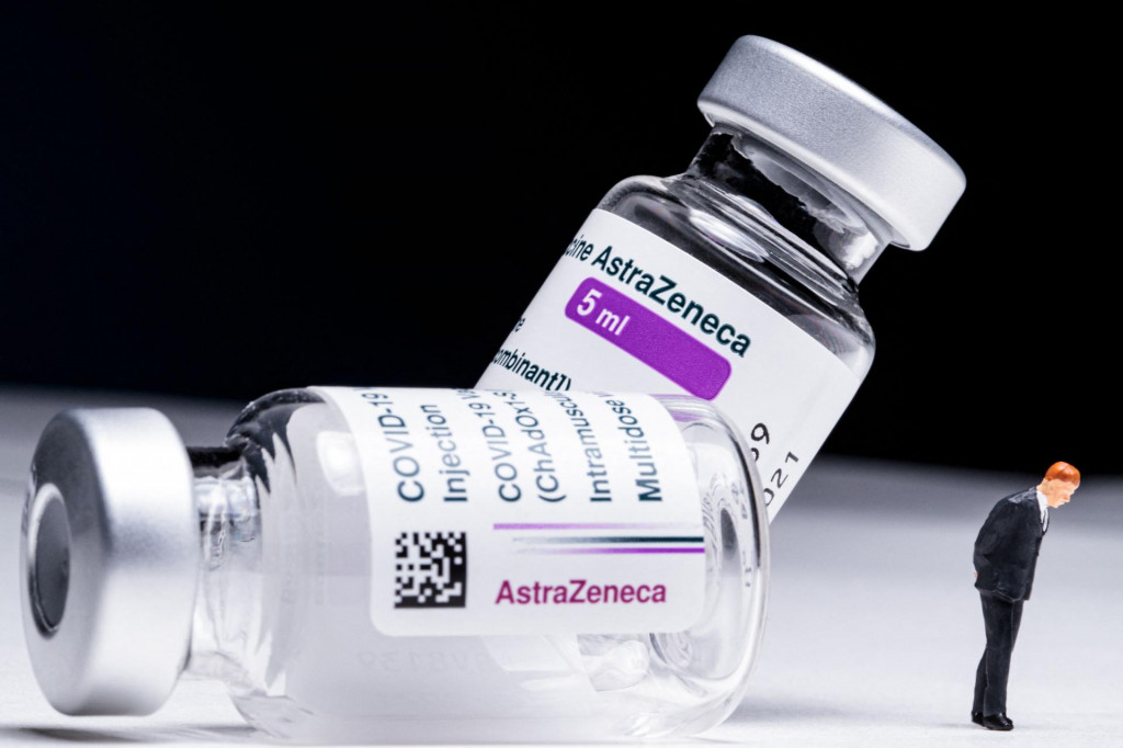 Europska komisija je prošlog ljeta potpisala ugovor s AstraZenecom o isporuci 300 milijuna doza