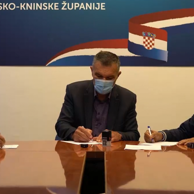 Potpisivanje predizbornog koalicijskog ugovora HDZ-a i HSLS-a za Šibenik i županiju