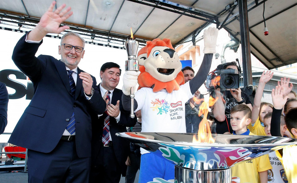 Svečanom otvaranju Sportskih igara mladih 2019. godine, koje je održano u Zagrebu, nazočio je ministar Davor Božinović