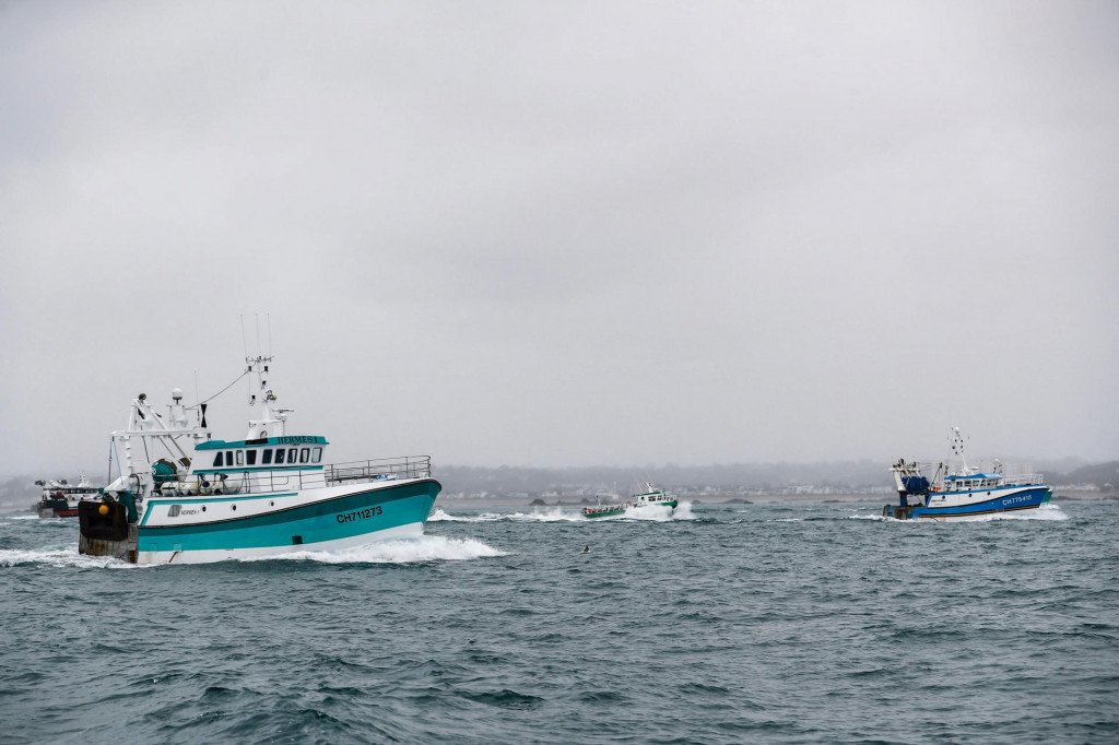 Francuski ribarski brodovi vraćaju se kući nakon prosvjeda