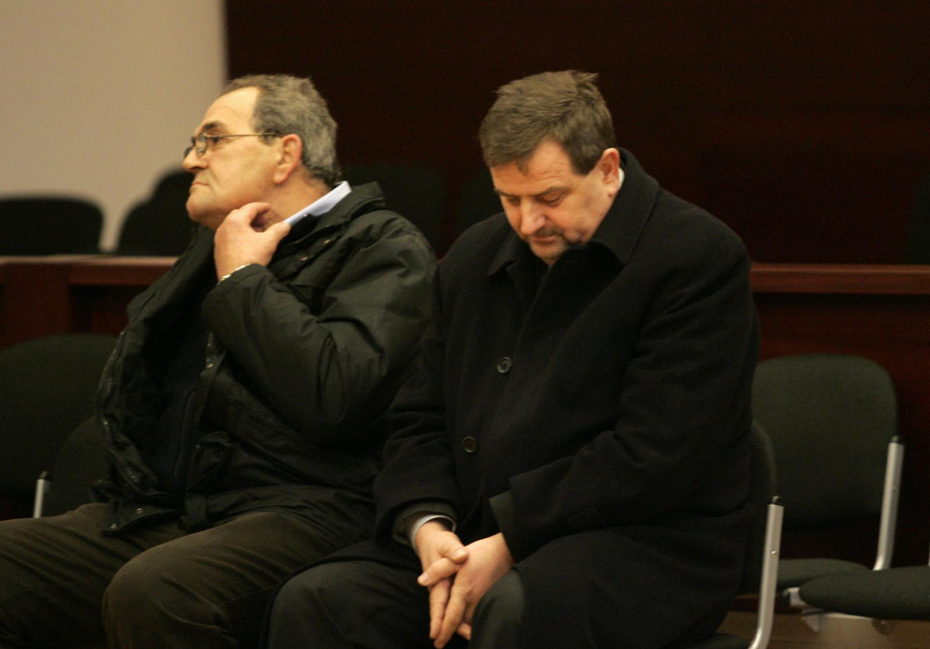 Na fotografiji:Luka Jerić (desno) tijekom suđenja na Županijskom sudu 2010. godine