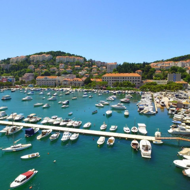 Od Batale do Marine te u Mokošici gradit će se novih 300 komunalnih vezova za građane grada Dubrovnika