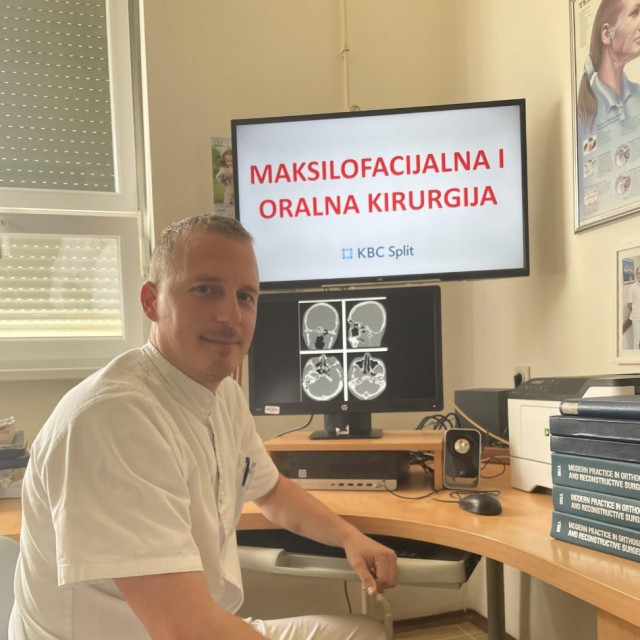 Dr. sc. Daniel Jerković: Pacijenti u nultom stadiju razvoja bolesti imaju neobja&scaron;njivu zubobolju, tupu bol u čeljusti koja se &scaron;iri prema ostatku čeljusti i lica. Tada treba reagirati