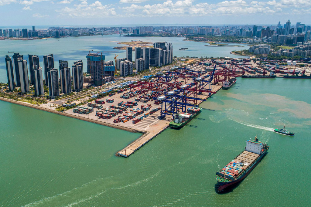 Kineska luka Haikou u južnoj provinciji Hainan