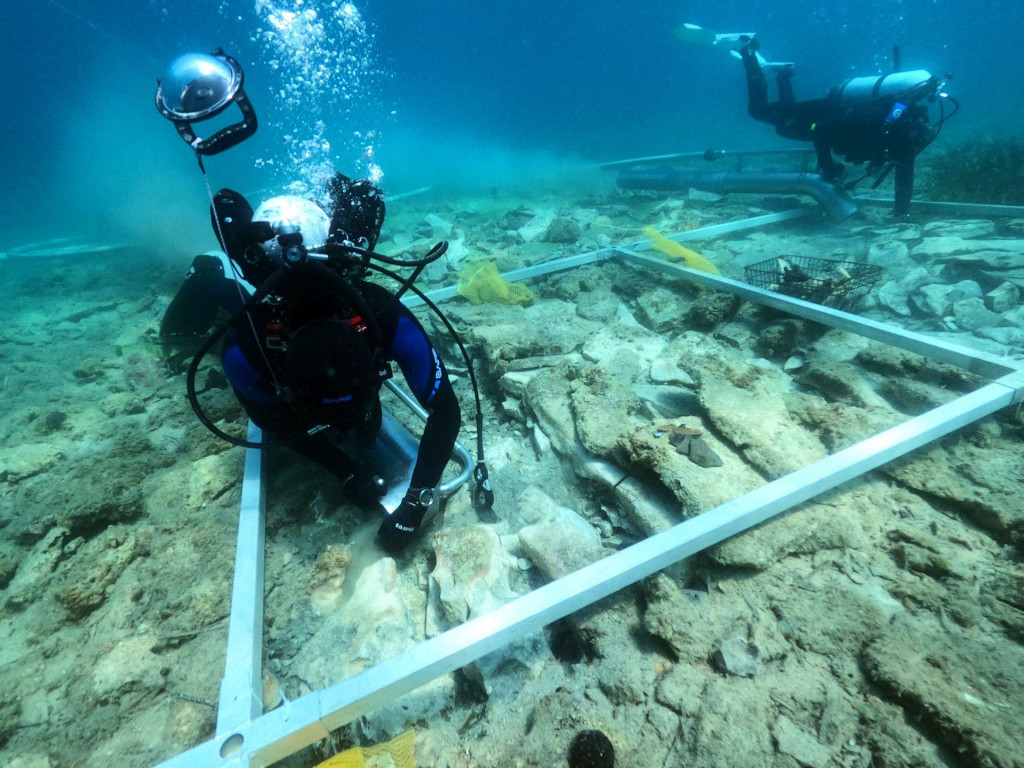 U istraživanju potopljenog neolitičkog naselja Soline na otoku Korčuli otkriveni mnogobrojni suhozidi