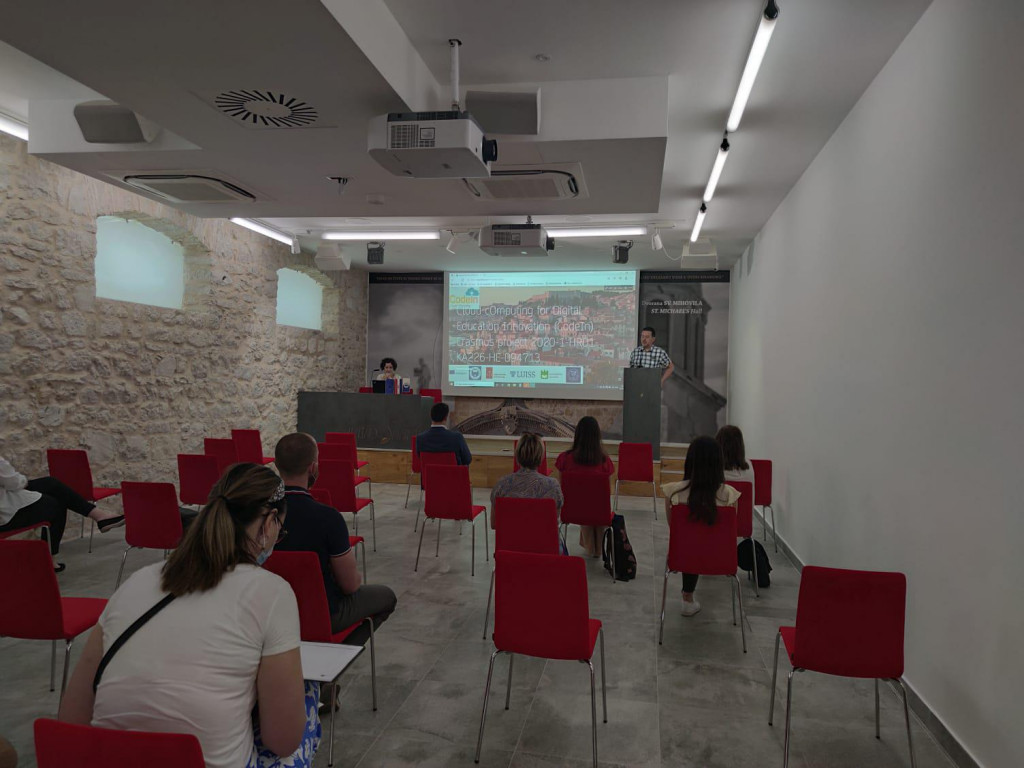 Digitalna platforma AGRIENT predstavljena je u dvorani Interpretacijskog centra ”Civitas sacra” u Sibeniku