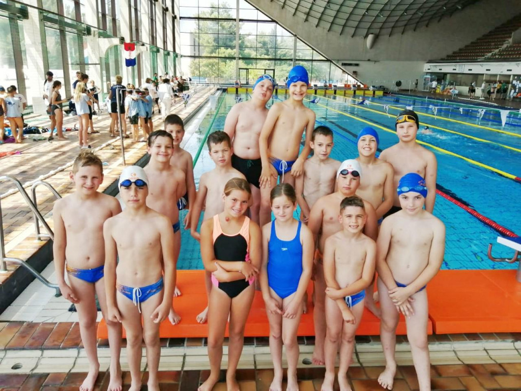 Na Regionalnom prvenstvu za početnike okupilo više od 150 plivačica i plivača iz Dalmacije, a Šibenčani su odradilo još jedno odlično natjecanje