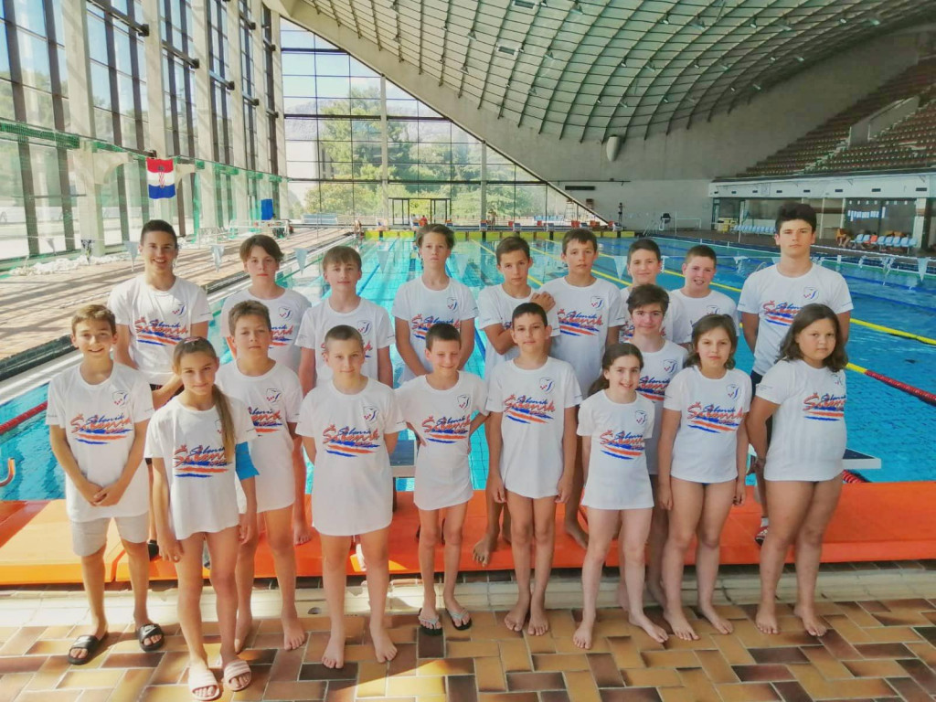 Plivačice i plivači Šibenika nastupili na natjecanju u Splitu
