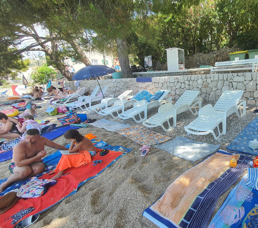 Plaža u Tučepima bila je poprište ružnog incidenta