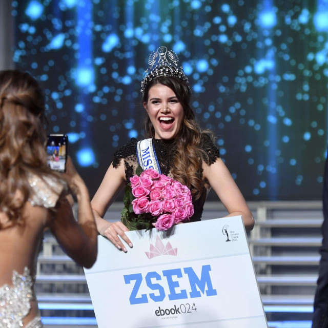 Mirna Naiia Marić u trenutku pobjede kao Miss Universe Hrvatske 2020. U srijedu će krunu predati nasljednici