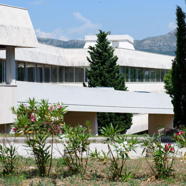 Opća bolnica Dubrovnik zbrinjava sve više covid pacijenata&lt;br /&gt;
 