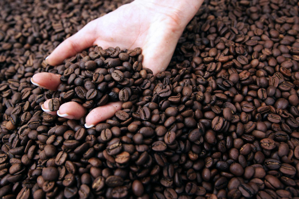 Klimatske i tržišne neprilike poskupjet će kavu