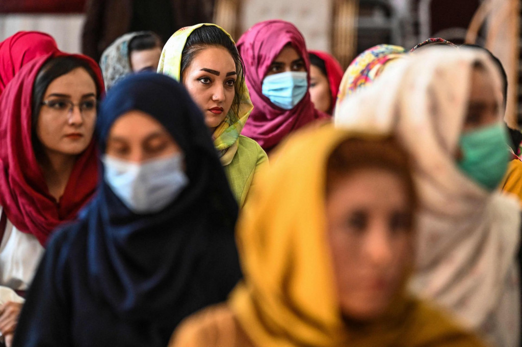 Žene Kabula sada moraju pokrivati cijelo lice