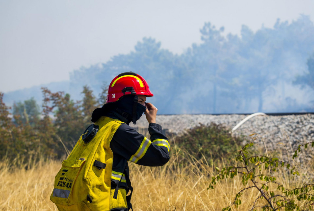 Proteklih dana požari plamte diljem Šibensko-kninske županije
