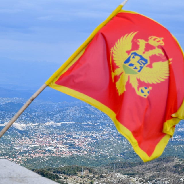 Pogled na grad Cetinje s planine Lovćen