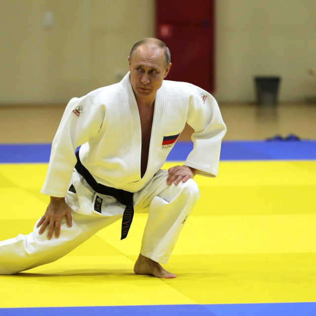 Vladimir Putin kaže da se u životu i radu često oslanja na filozofske principe te japanske borilačke vještine