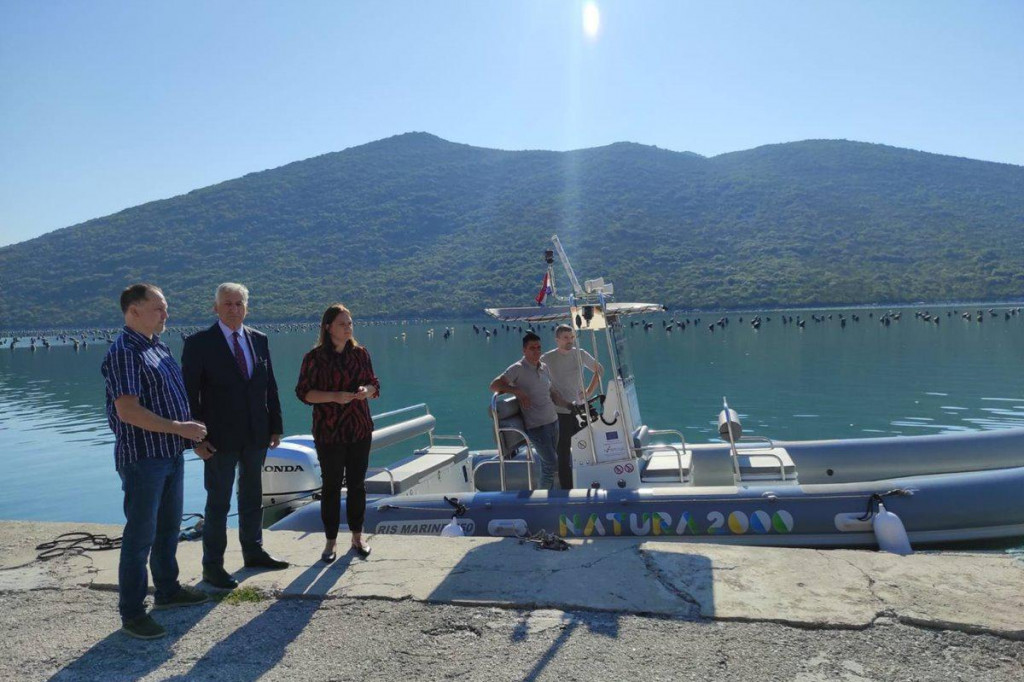 Javnoj ustanovi za upravljanje zaštićenim dijelovima prirode DNŽ uručeno novo plovilo za nadzor eko mreže Natura 2000