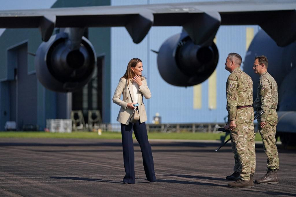 Kate Middleton stigla je u zračnu bazu Kraljevskih zračnih snaga (RAF) Brize Norton u središnjoj Engleskoj