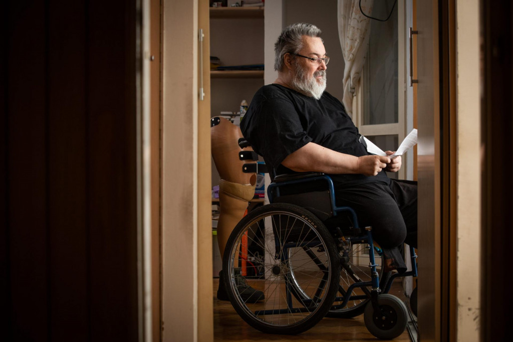 Ivo Weber je ratni vojni invalid, a svoju životnu situaciju uspoređuje s Alanom Fordom
