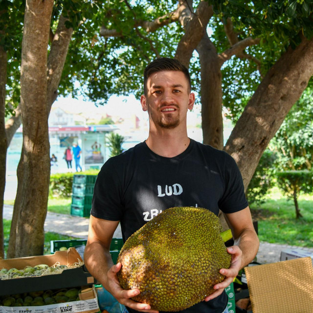 Martin Martinović i Jackfruit, najveće od svih vrsta voća s drveta