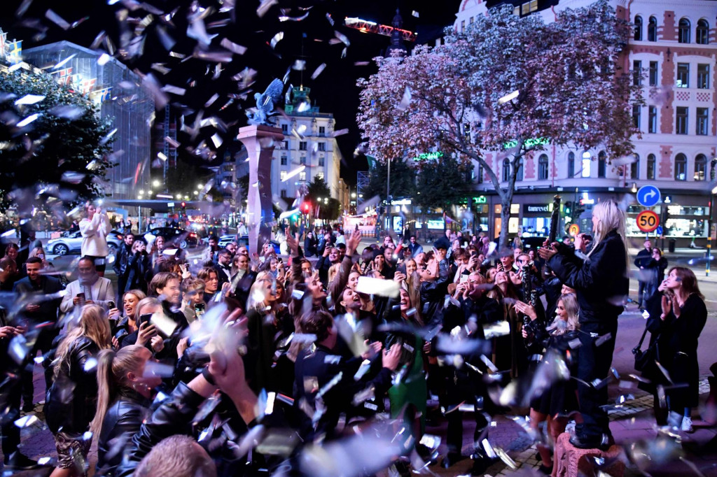 Slavlje na ulicama Stockholma nakon velikog otvaranja