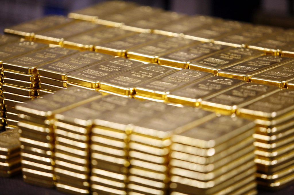 Rusija je primjetno uvećala udio zlata u svojim rezervama, i to sa 7,8 posto početkom 2014. na 23,3 na kraju 2020. godine&lt;br /&gt;
 