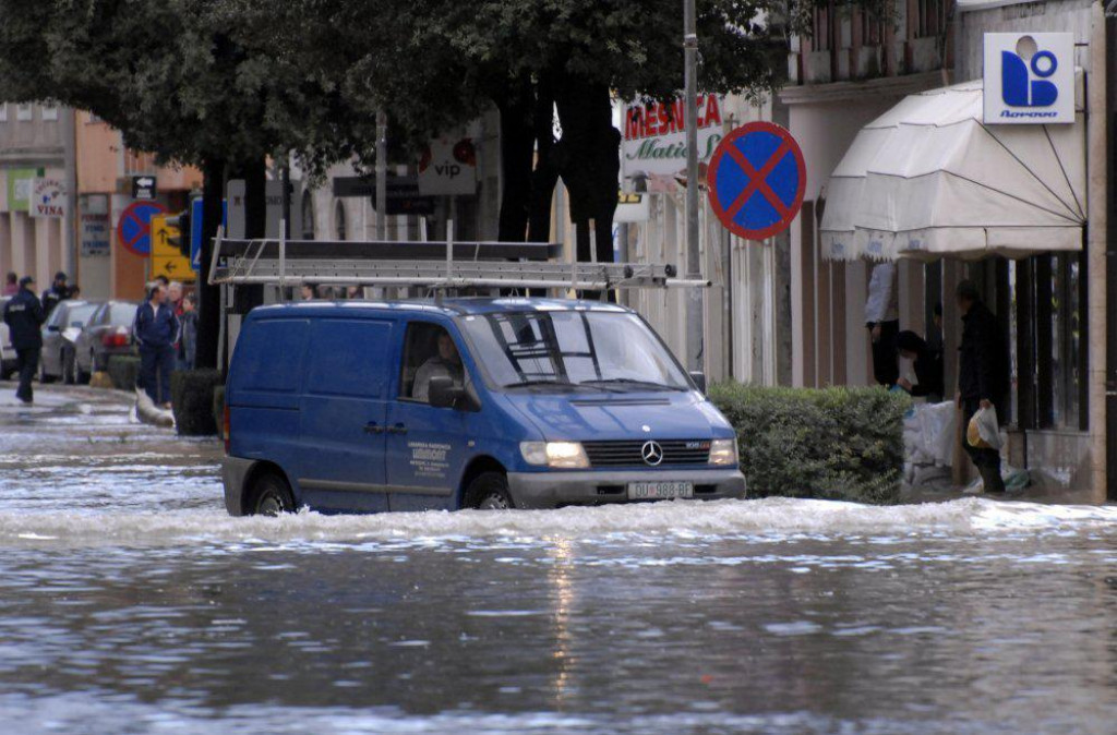 Poplava u središtu Metkovića 2010 godine&lt;br /&gt;
foto: Cropix