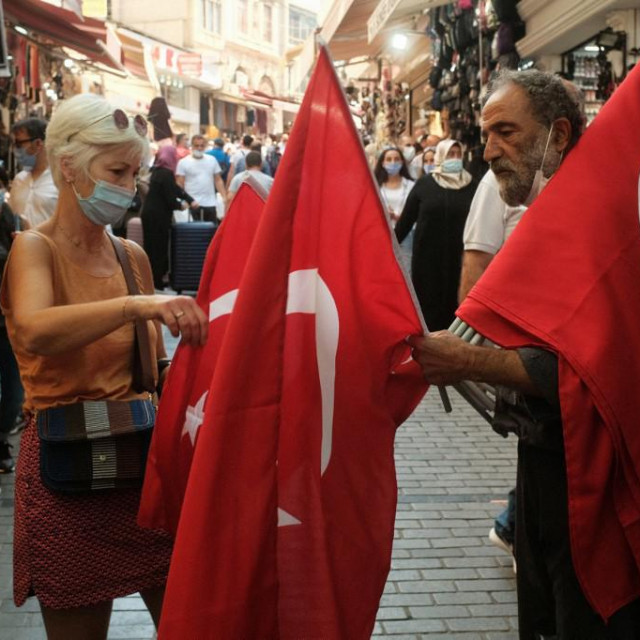 Turci zastavu zovu barjak