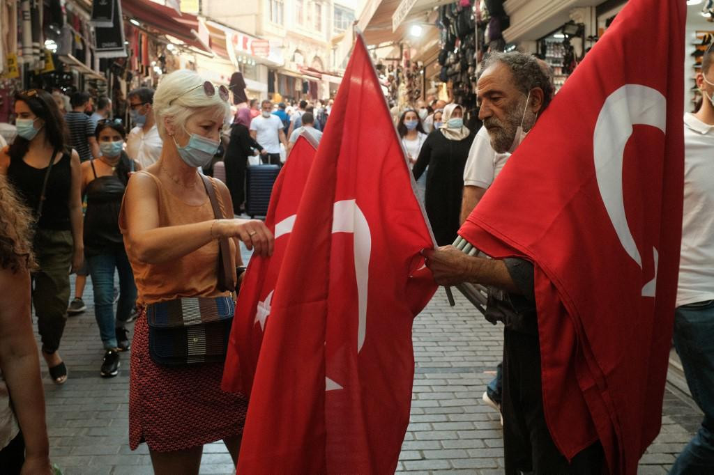 Turci zastavu zovu barjak