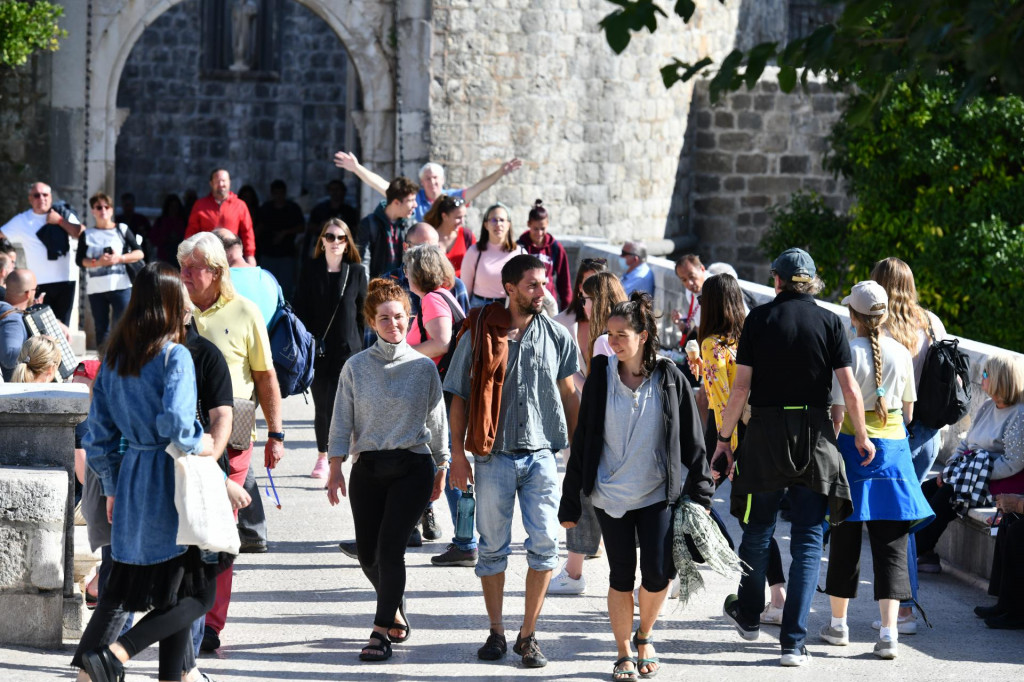 U srijedu je Dubrovnik posjetilo 6000 putnika sa kruzera