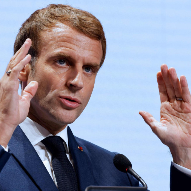 Emmanuel Macron: Lopta je u britanskom polju