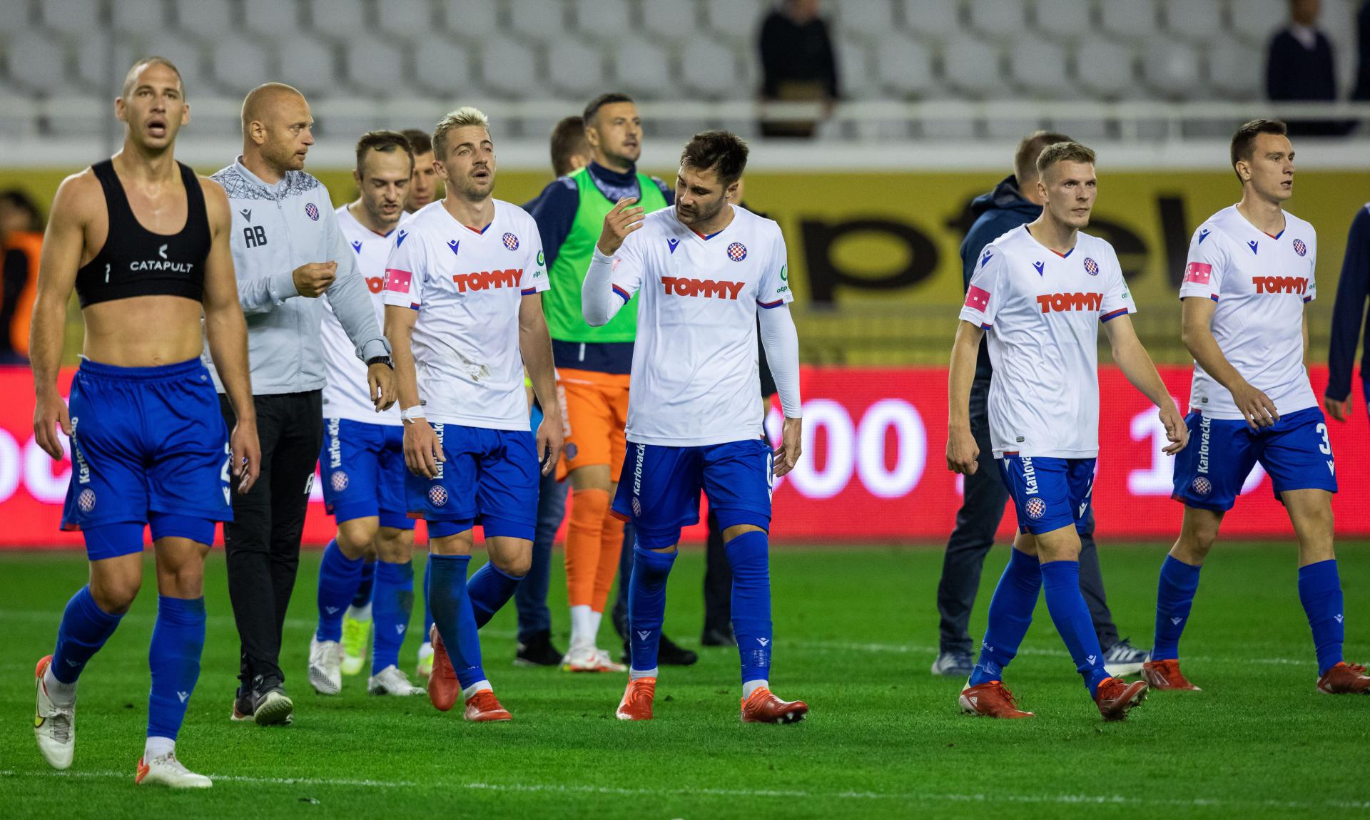 Slobodna Dalmacija Brzo Se Treba Okrenuti Prema Novom Protivniku Hajduk Pustio U Prodaju