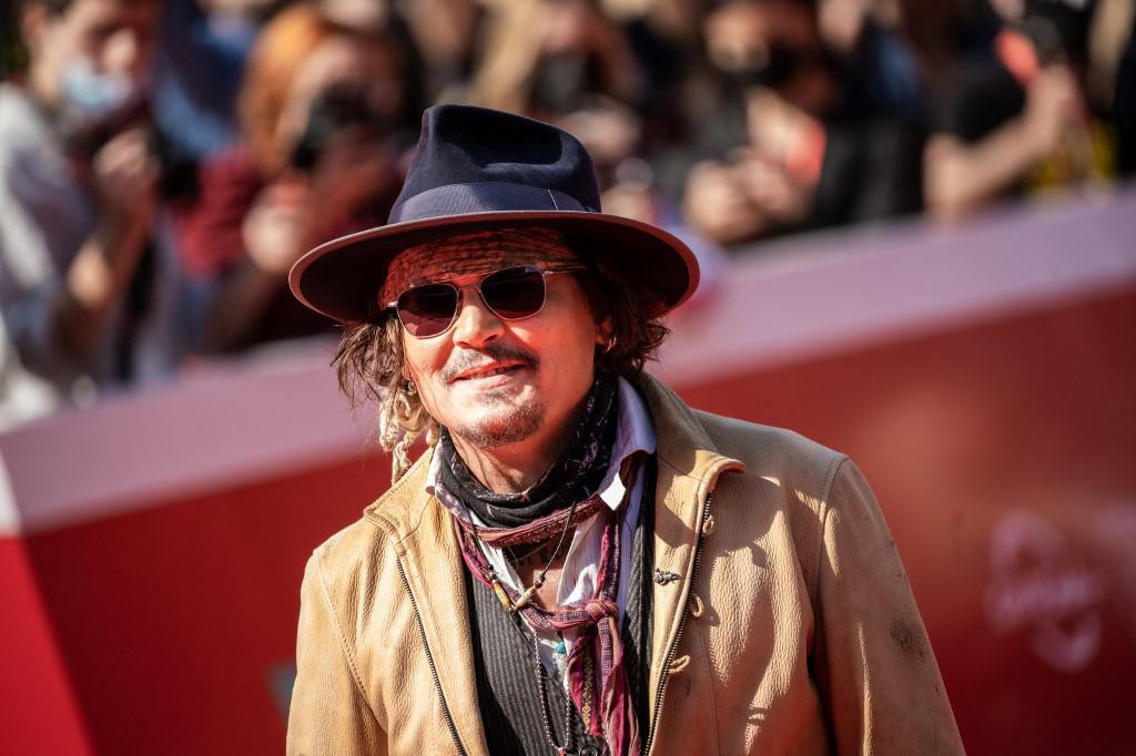 Johnny Depp prošloga mjeseca na crvenom tepihu u Rimu u povodu promocije filma &amp;#39;Puffins&amp;#39;