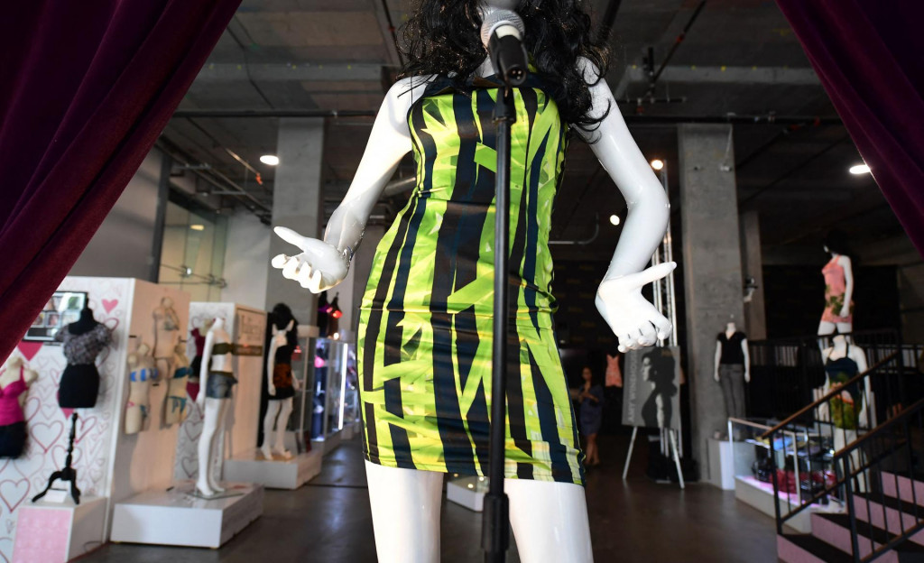 Očekuje se da bi ova haljina mogla biti prodana i za 20.000 dolara