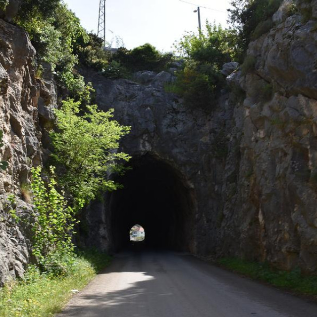 Riječka tvrtka Oktopus sanirat će tunel u Stablini