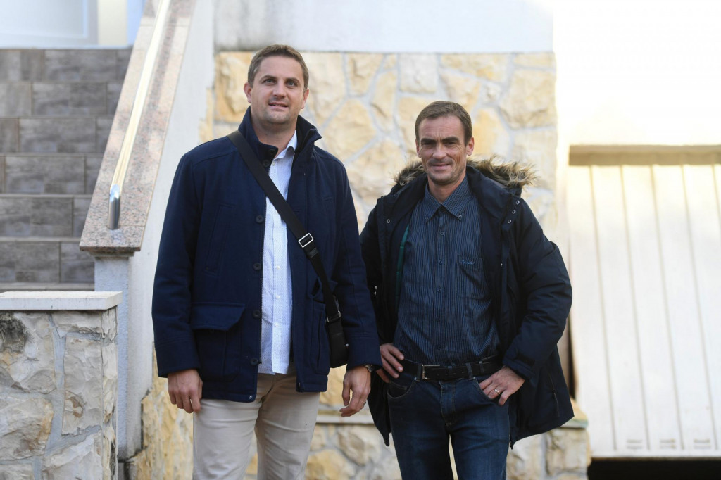 Na fotografiji: (s lijeva) Marino jurjevic, jedan od orginizatora akcije i Mateo Toric