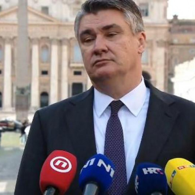 Predsjednik Zoran Milanović je bio u privatnoj audijenciji kod Svetog Oca